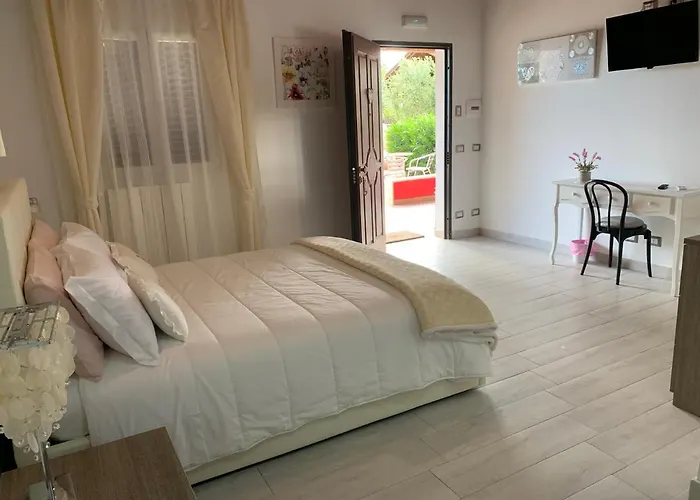 Affittacamere L'oasi Di Ambra