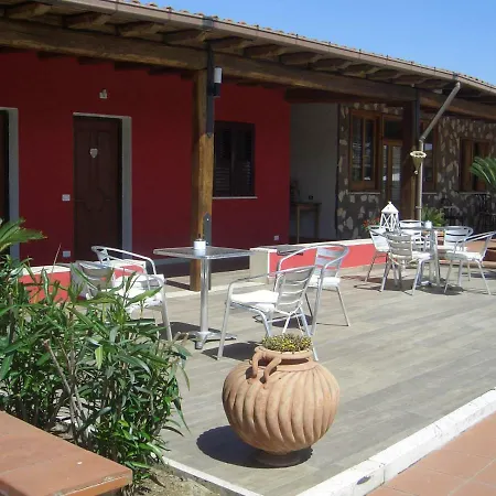 L'oasi Di Ambra Guest house