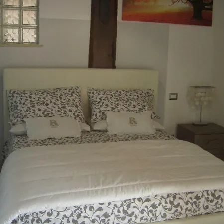 Guest house L'oasi Di Ambra 2*